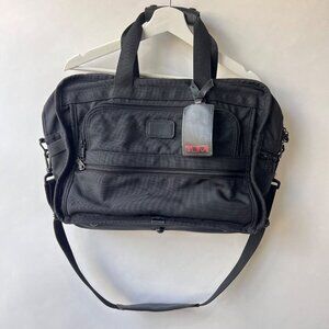 Tumi Carryon/ Travel/ Laptop briefcase business bag, Black